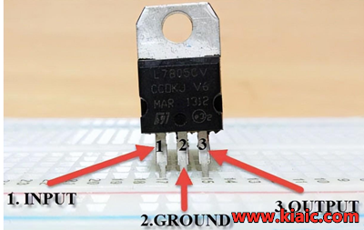 7805三端穩壓器